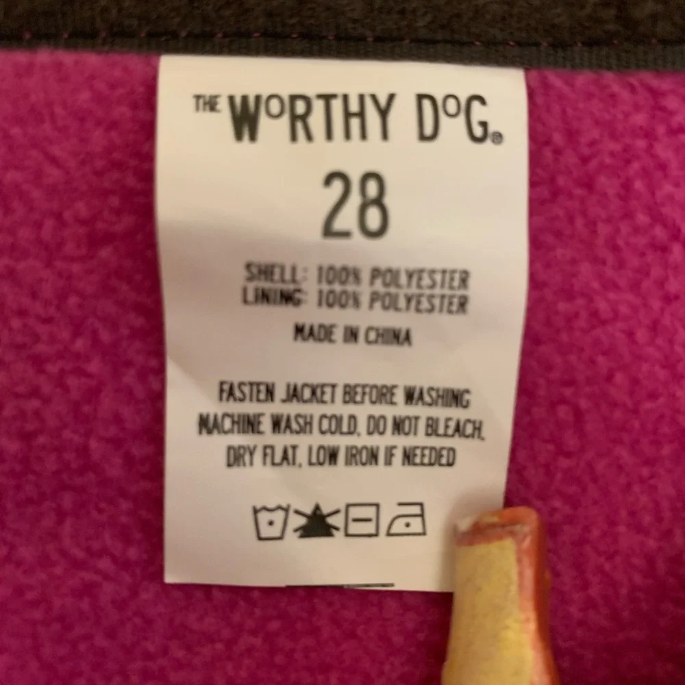 THE WORTHY DoG Fargo double layered Fleece purple jacket NWT in size Large